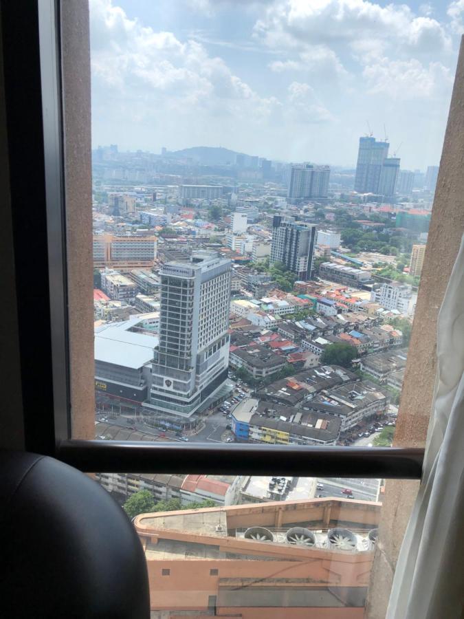 Ringko Service Apartments At Berjaya Times Square Kl كوالالمبور المظهر الخارجي الصورة